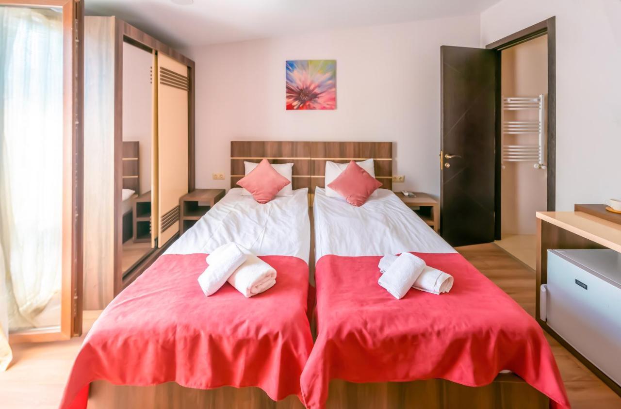 Hotel Classic Suites ティビリシ エクステリア 写真